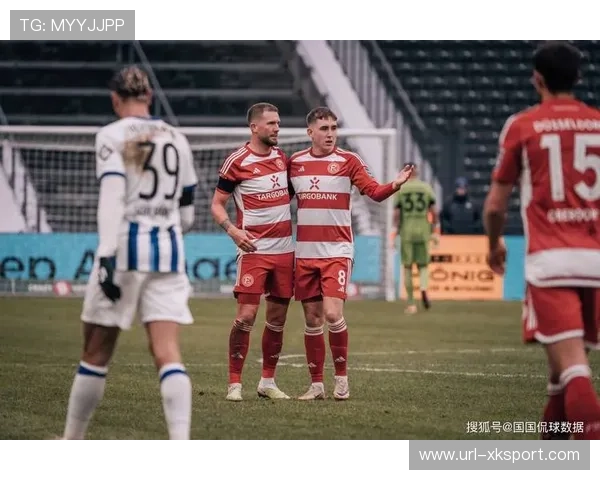 柏林赫塔近六场比赛全胜且一球未失,防守坚如磐石 柏林赫塔近六场比赛全胜且一球未失,防守坚如磐石