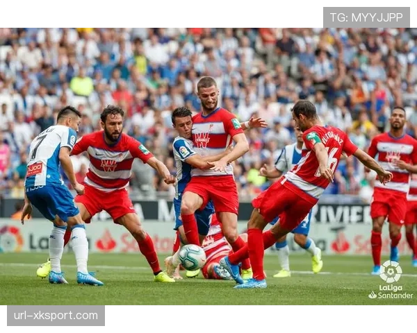 深度复盘：对比西班牙人两支球队在丢失球权后重组防守阵型的速度差异